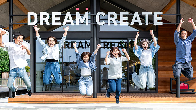 dreamcreate staff