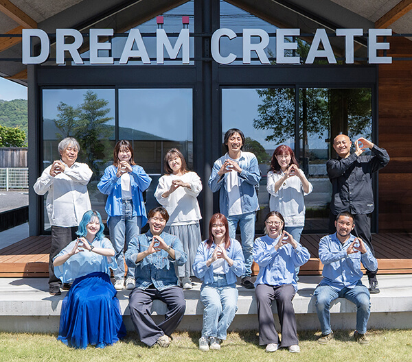 DreamCreate Staff