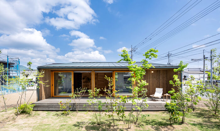 SOWOOD 落ち着きのあるスタイリッシュな外観